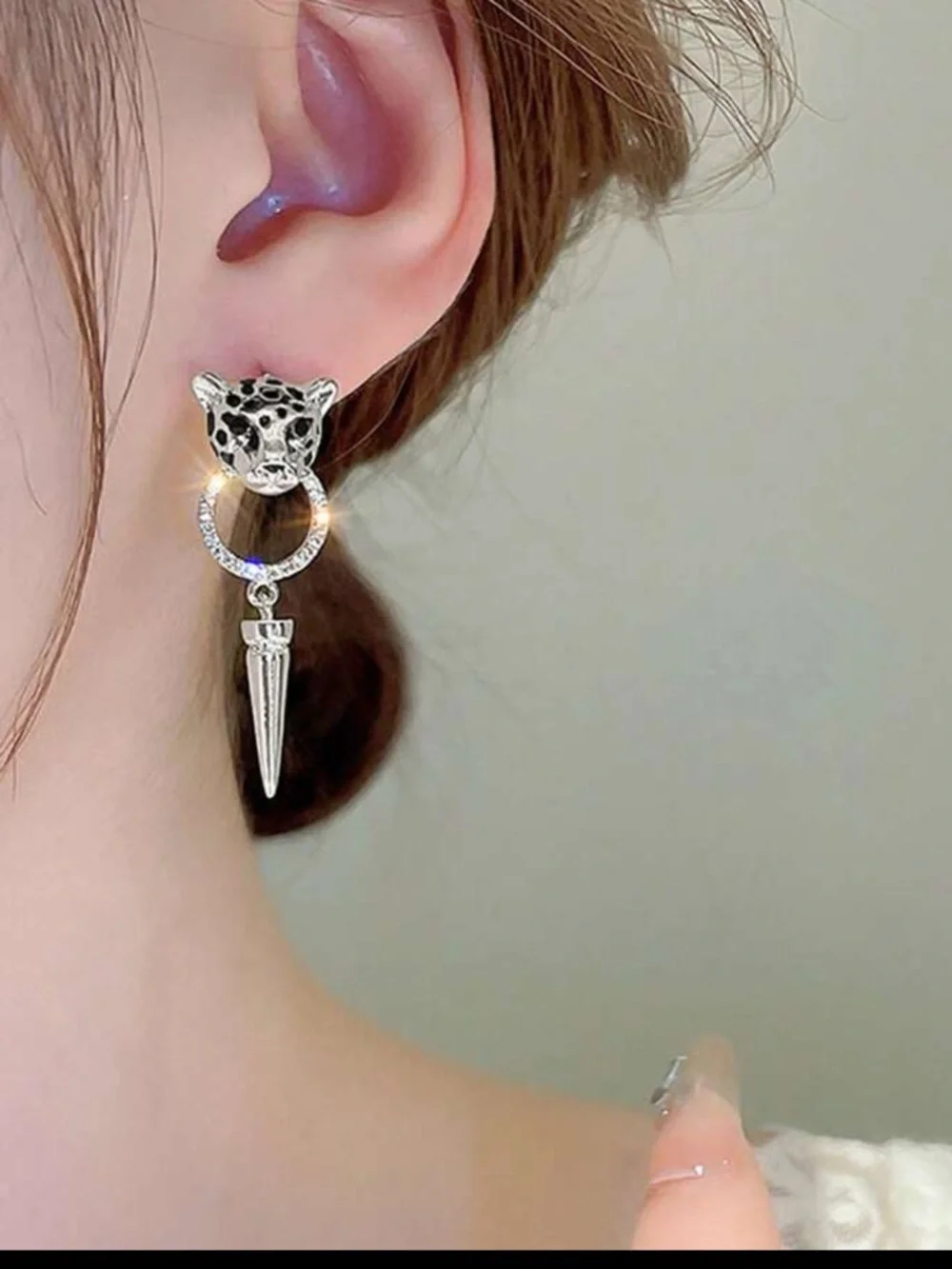Silver & Black Cheetah Leopard Rhinestones Drop Earrings - Women Jewelry - Picture 4 of 10